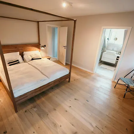 Ferienhaus Renovated Semi-detached House With Garden Views *