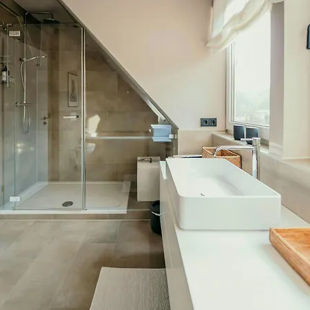 Renovated Semi-detached House With Garden Views Ferienhaus Greven (Ludwigslust-Parchim)